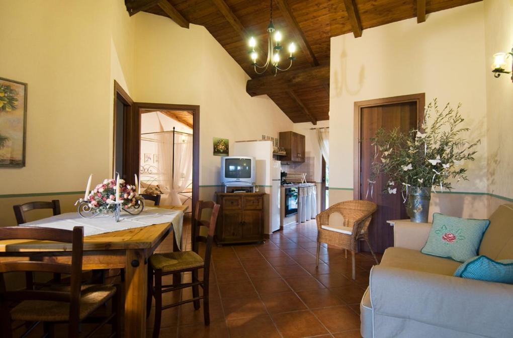 Agriturismo Poggio Di Maremma Pescia Romana Eksteriør billede