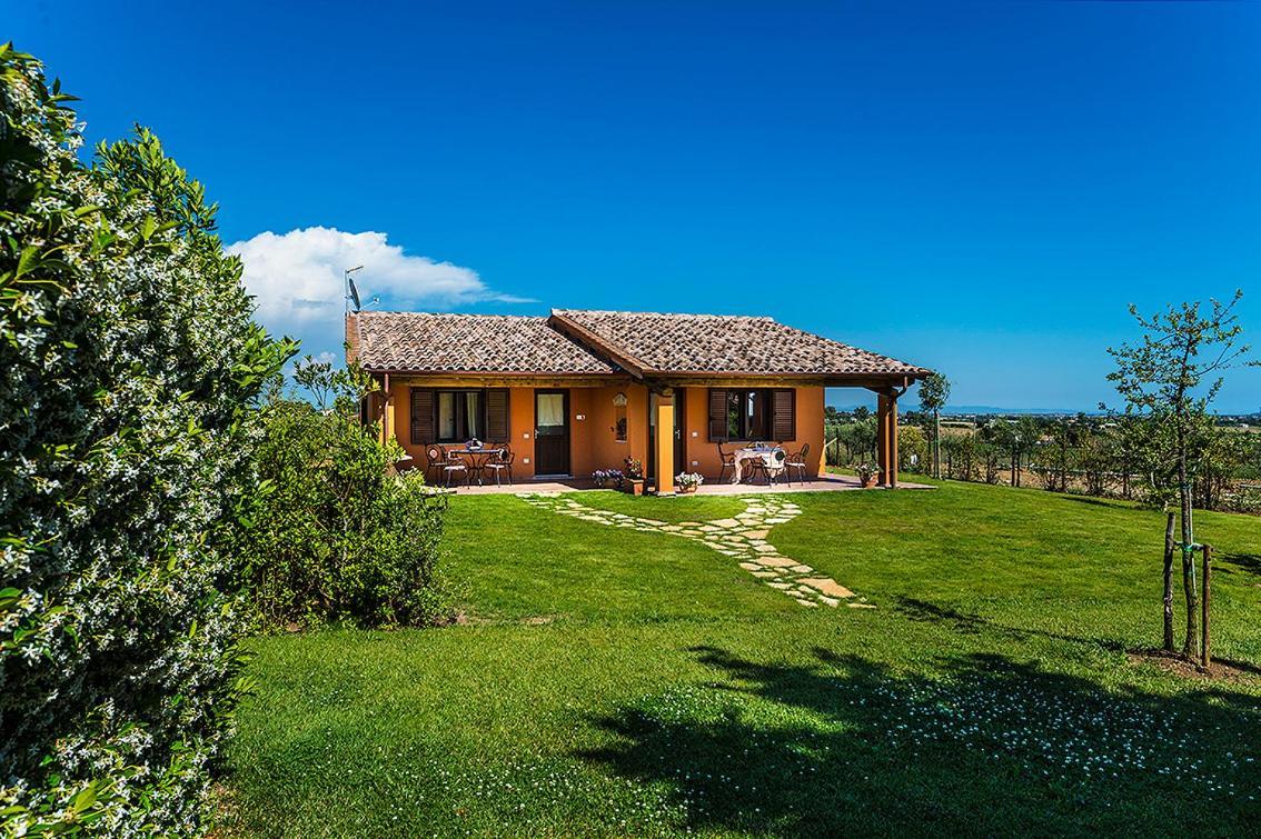 Agriturismo Poggio Di Maremma Pescia Romana Eksteriør billede